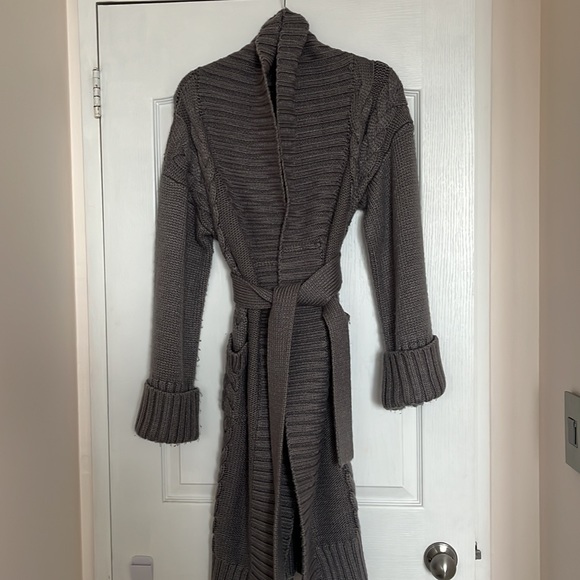 Minkpink Coatigan - size XS - Picture 4 of 7